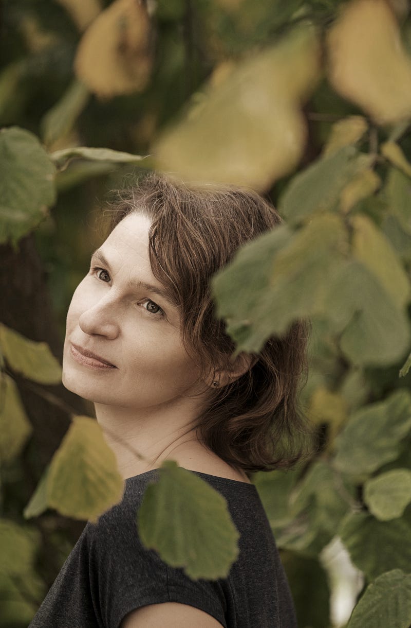 firemní a business portrét, focení v ateliéru v Praze, fotografování u vás ve firmě, v dílně. v kavárně